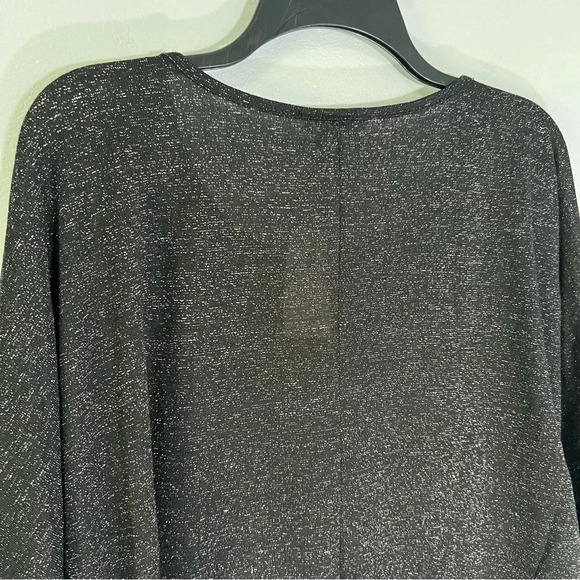 Fashion Bug Ruched Top NEW Black Silver Sparkle Blouse Plus Size 2X Medallion - Picture 6 of 10
